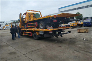 杨镇同城汽车补胎