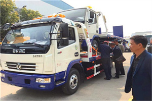 杨镇汽车道路救援拖车价格